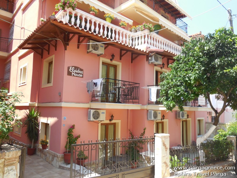The house with Studios in centre of Parga in quiet area