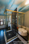 Bathroom of King Minos Suite  for 4 persons with sea views