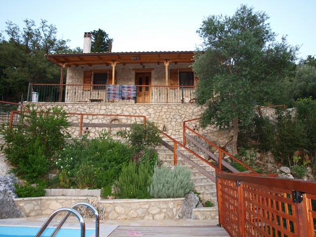Link to number 8,Family Stone detached Villas with swimming pool  in Lefkas island ,with high standards and the comforts 