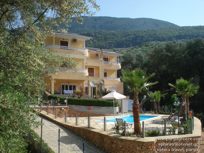 No 13 Apartments with swimming Pool in Parga in quiet area